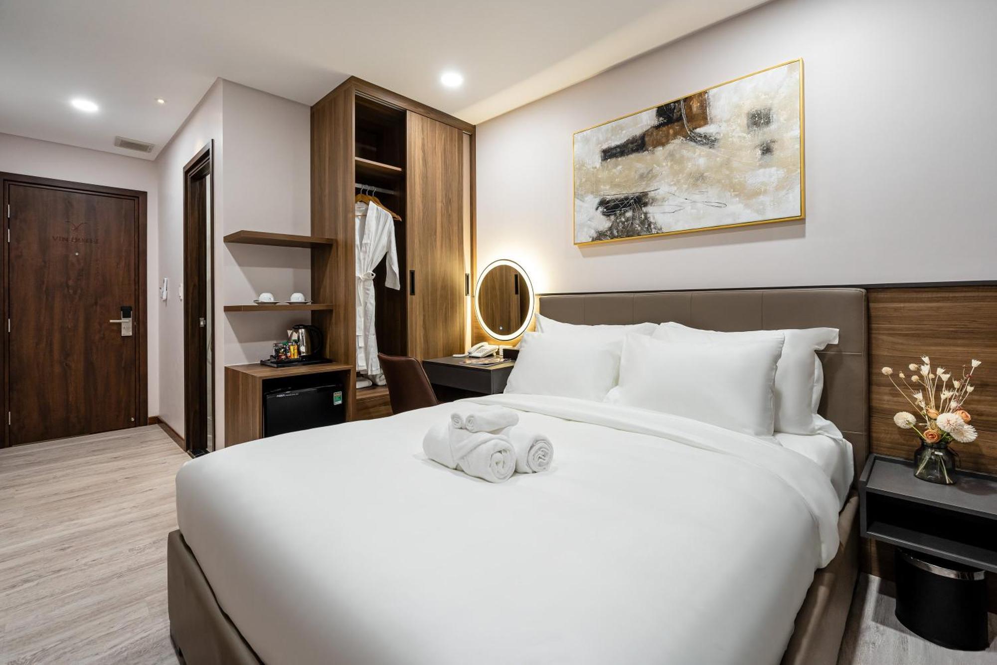 Vin Hotel Виньлонг Экстерьер фото