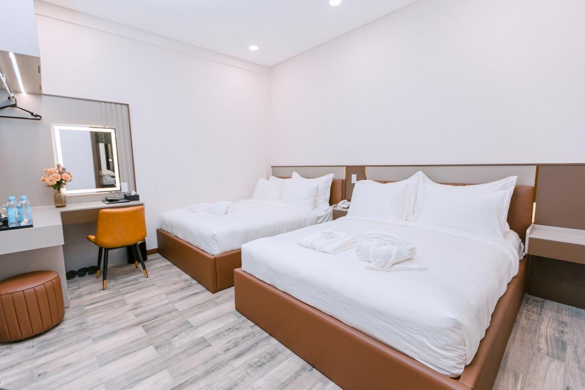 Vin Hotel Виньлонг Экстерьер фото