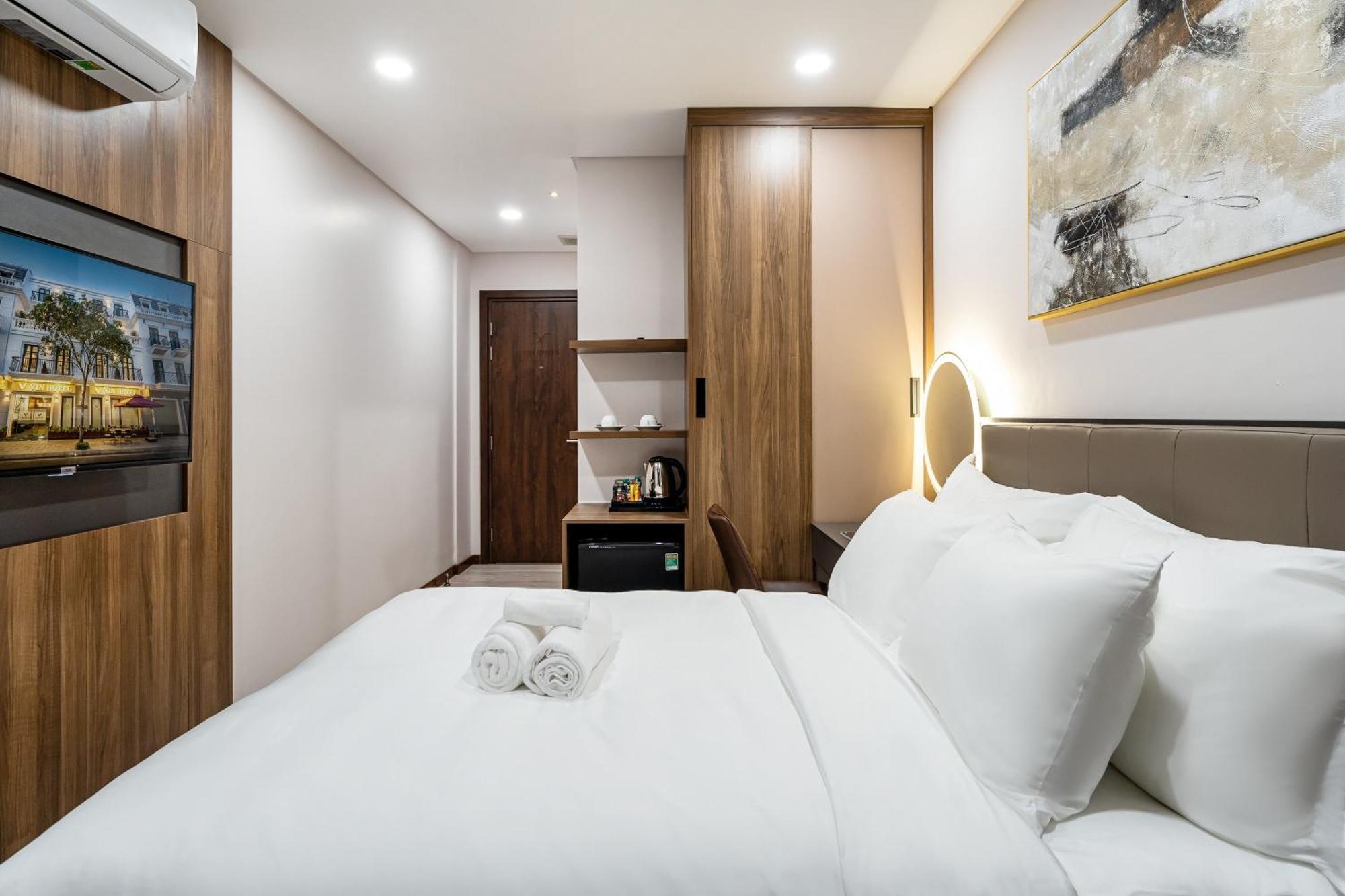 Vin Hotel Виньлонг Экстерьер фото