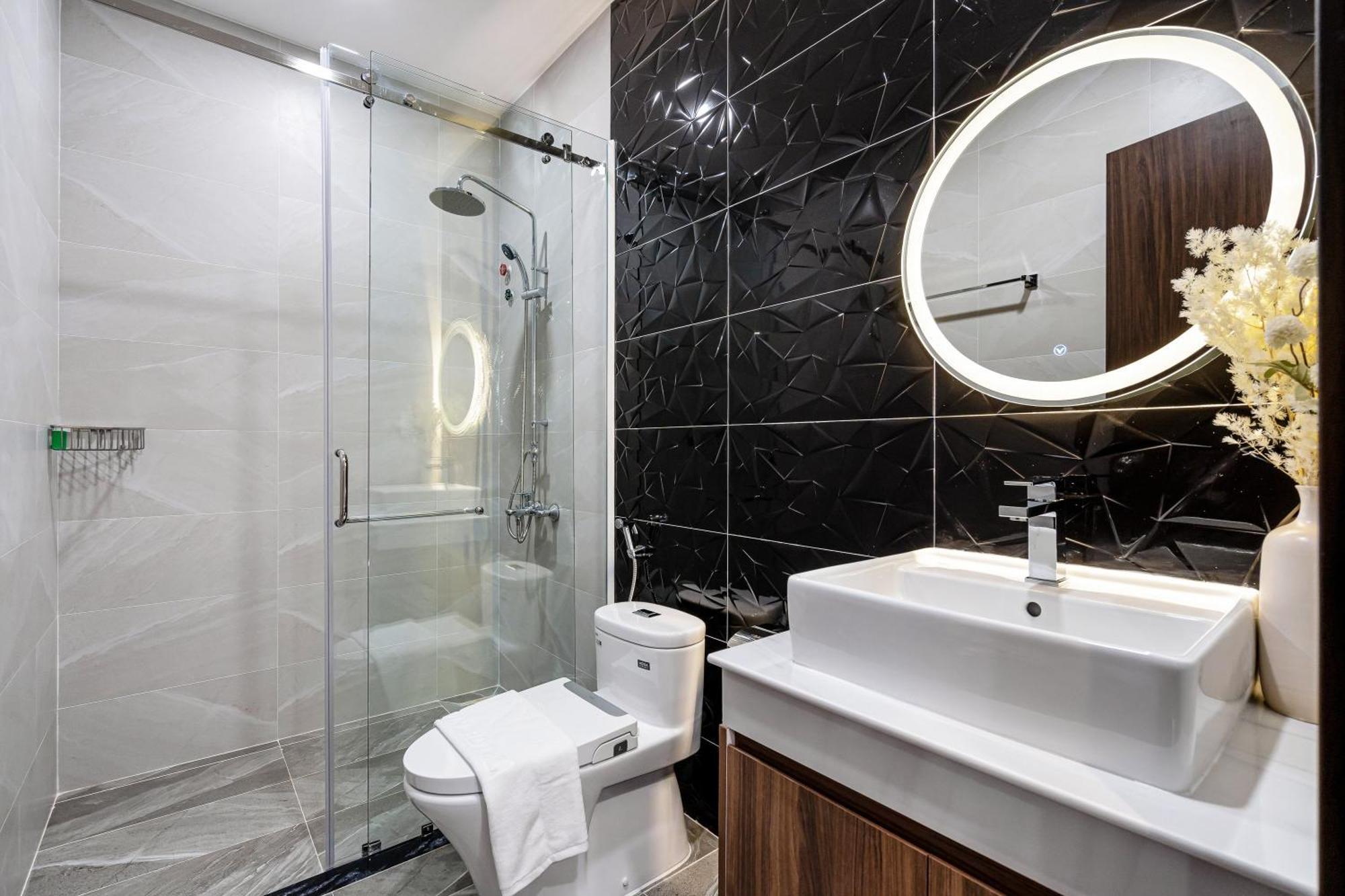 Vin Hotel Виньлонг Экстерьер фото