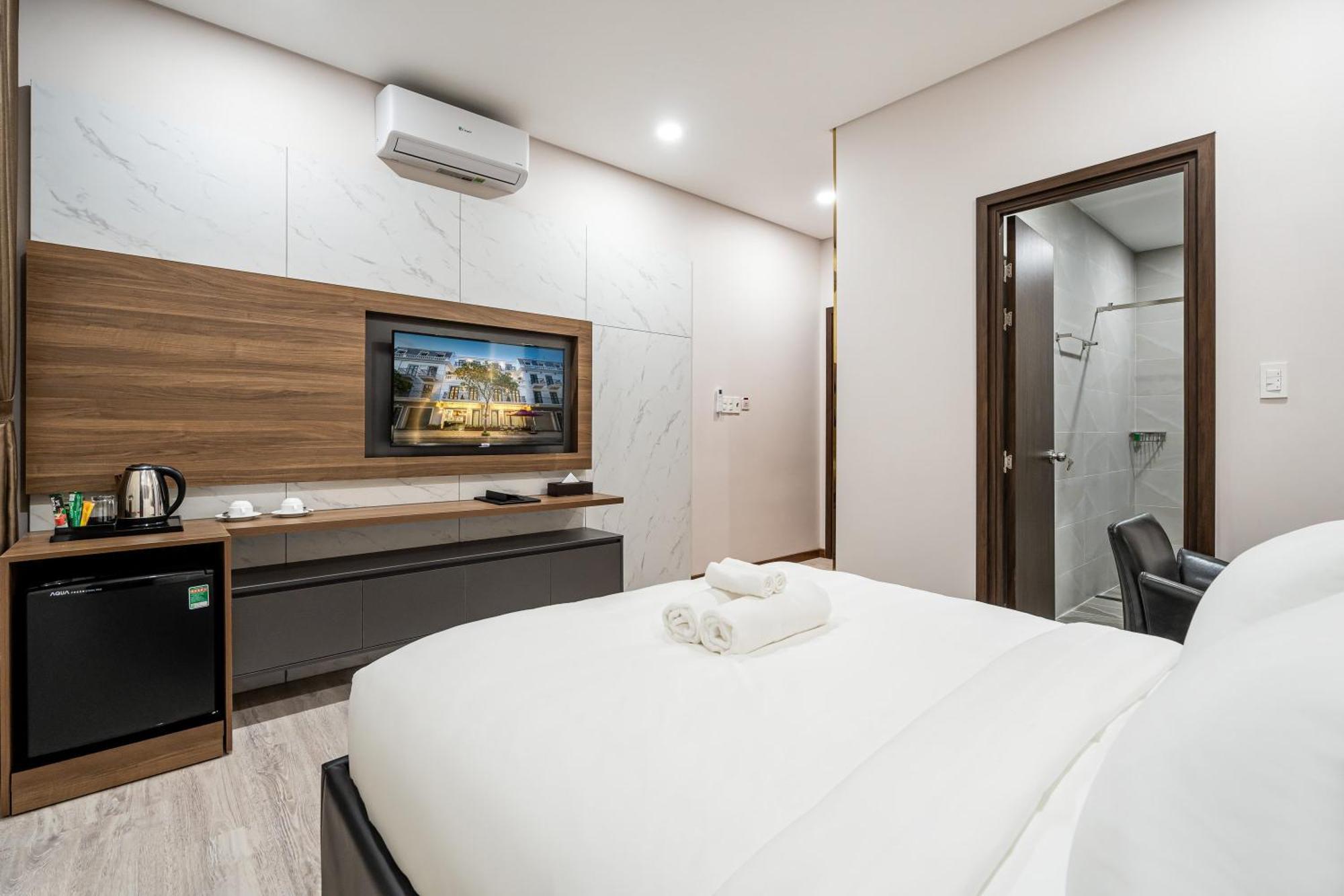 Vin Hotel Виньлонг Экстерьер фото