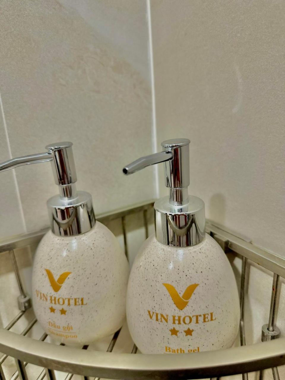 Vin Hotel Виньлонг Экстерьер фото